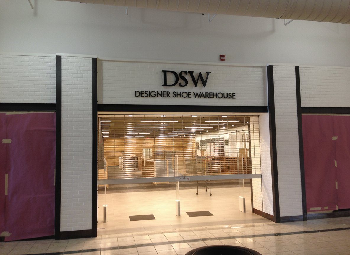 DSW store interior, Ithaca, NY